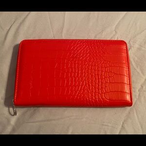 Travel wallet organizer